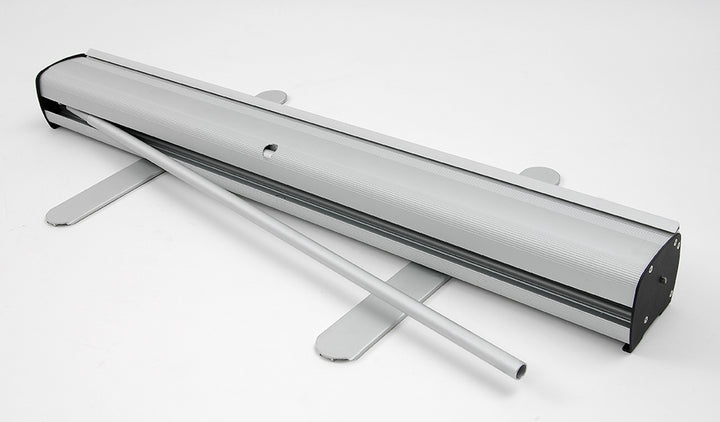 One.R1 Retractable Banner stand (Hardware &amp; Graphics)